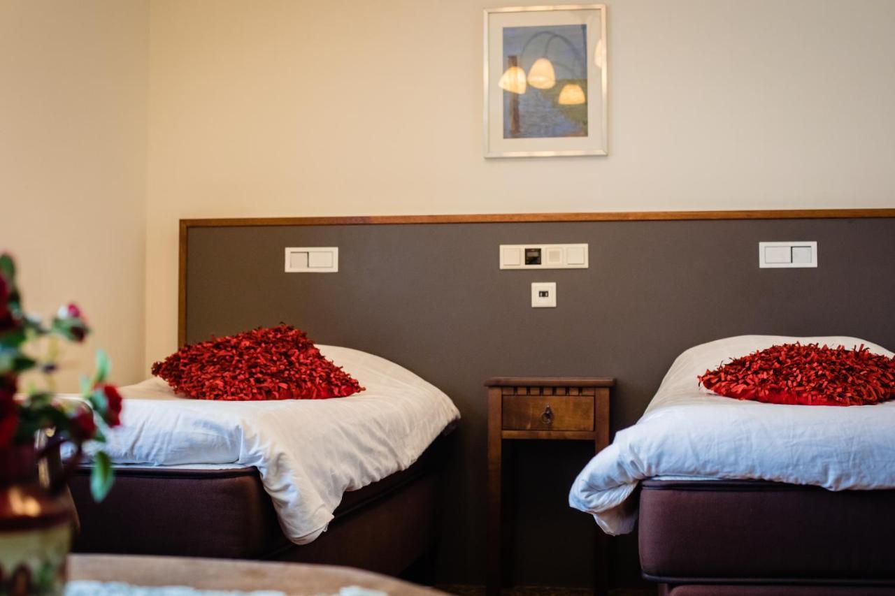 Hotel De Reiziger Ottersum Екстериор снимка